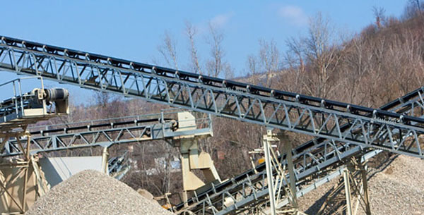 我廠不銹鋼網(wǎng)帶工程師提供定制的動態(tài)保護機器